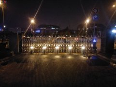 成都市妇女儿童中心医院防撞桩安装